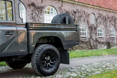 2000 Land Rover Defender 130