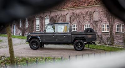 2000 Land Rover Defender 130