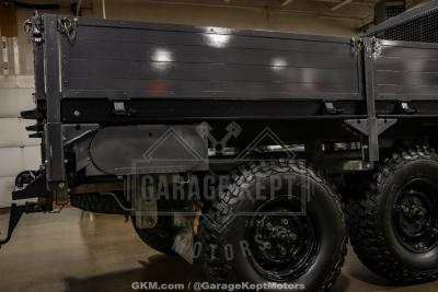 1989 Land Rover Defender 110 Perentie 6x6