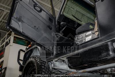 1989 Land Rover Defender 110 Perentie 6x6