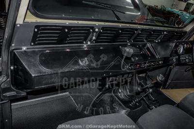 1989 Land Rover Defender 110 Perentie 6x6