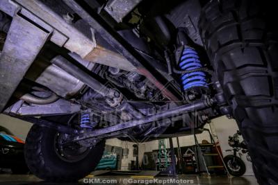 1989 Land Rover Defender 110 Perentie 6x6