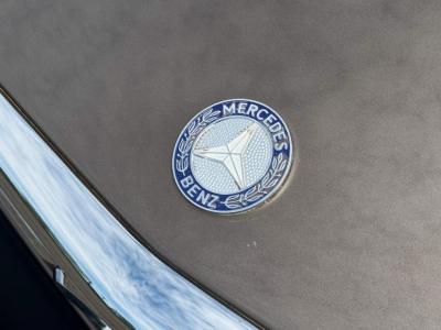 1989 Mercedes - Benz 560SL