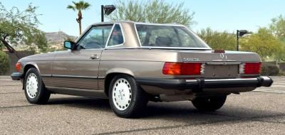 1989 Mercedes - Benz 560SL