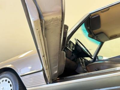 1989 Mercedes - Benz 560SL