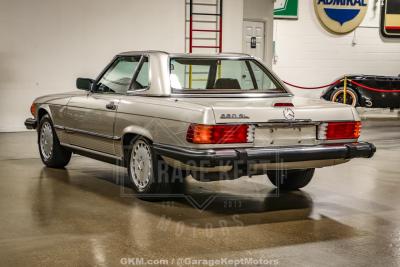 1986 Mercedes - Benz 560SL