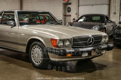 1986 Mercedes - Benz 560SL