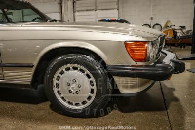1986 Mercedes - Benz 560SL