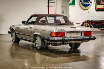1986 Mercedes - Benz 560SL