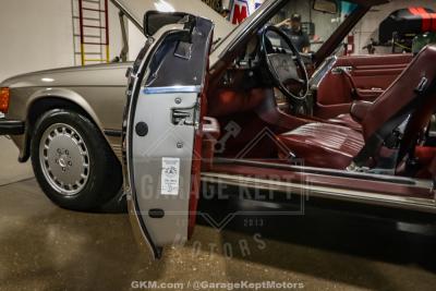 1986 Mercedes - Benz 560SL