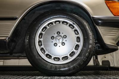 1986 Mercedes - Benz 560SL