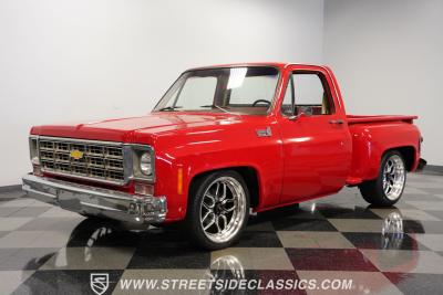 1976 Chevrolet C10 Custom Deluxe Stepside