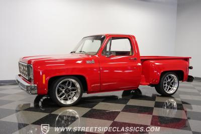 1976 Chevrolet C10 Custom Deluxe Stepside