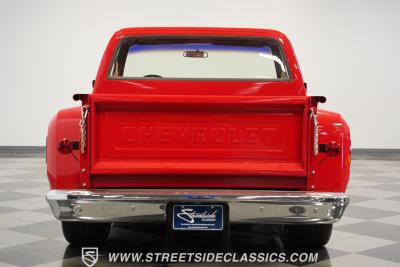 1976 Chevrolet C10 Custom Deluxe Stepside