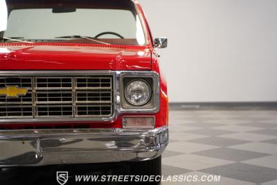 1976 Chevrolet C10 Custom Deluxe Stepside
