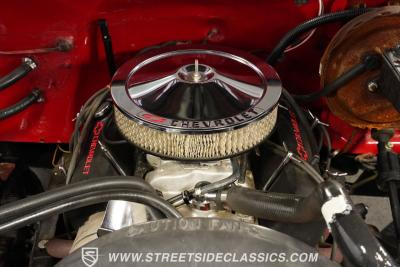 1976 Chevrolet C10 Custom Deluxe Stepside