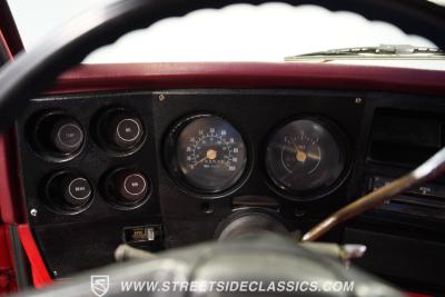 1976 Chevrolet C10 Custom Deluxe Stepside