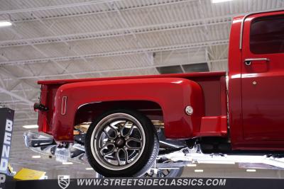 1976 Chevrolet C10 Custom Deluxe Stepside