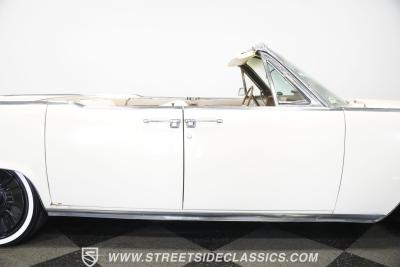 1962 Lincoln Continental Convertible