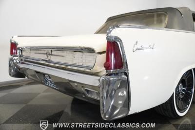 1962 Lincoln Continental Convertible