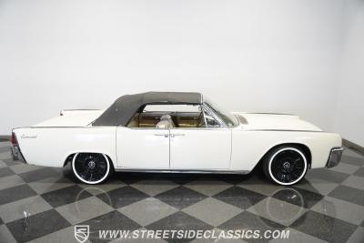 1962 Lincoln Continental Convertible