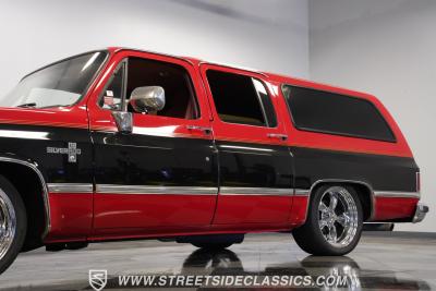 1987 Chevrolet Suburban Silverado