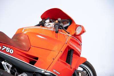 1988 Ducati PASO 750