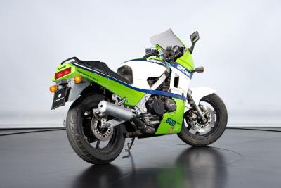 1985 Kawasaki GPZ 600 R