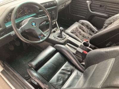 1987 BMW 325i  Cabrio
