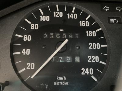 1987 BMW 325i  Cabrio