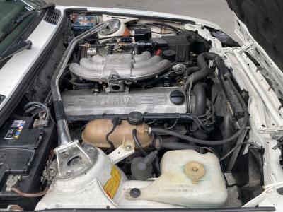 1987 BMW 325i  Cabrio