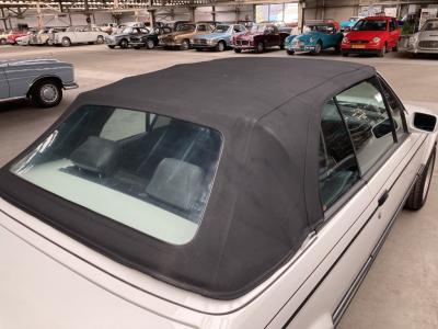 1987 BMW 325i  Cabrio
