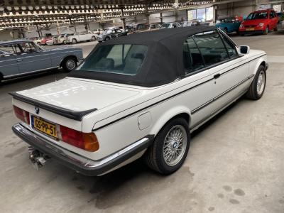 1987 BMW 325i  Cabrio