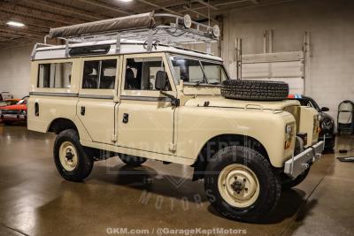 1974 Land Rover 109 Series III Wagon