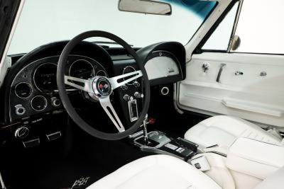 1967 Chevrolet Corvette Restomod