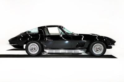 1967 Chevrolet Corvette Restomod