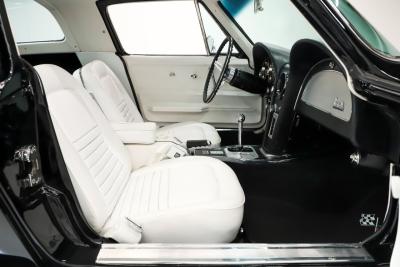 1967 Chevrolet Corvette Restomod