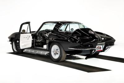 1967 Chevrolet Corvette Restomod