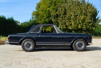 1969 Mercedes - Benz 280 SL