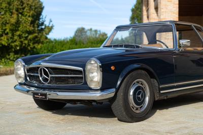 1969 Mercedes - Benz 280 SL