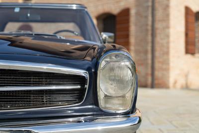 1969 Mercedes - Benz 280 SL