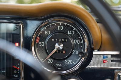 1969 Mercedes - Benz 280 SL