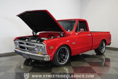 1968 GMC C10 Restomod