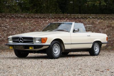 1976 Mercedes - Benz Mercedes Benz 280 SL &ldquo;First lacquer&rdquo;