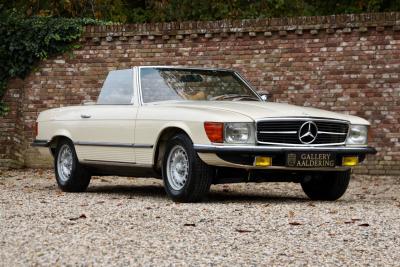 1976 Mercedes - Benz Mercedes Benz 280 SL &ldquo;First lacquer&rdquo;