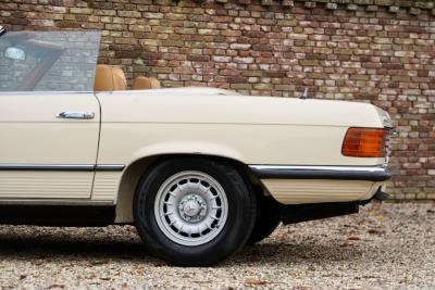 1976 Mercedes - Benz Mercedes Benz 280 SL &ldquo;First lacquer&rdquo;