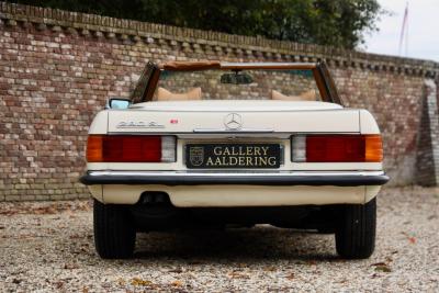 1976 Mercedes - Benz Mercedes Benz 280 SL &ldquo;First lacquer&rdquo;
