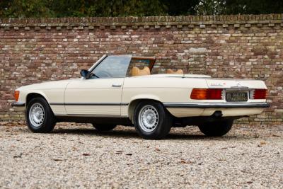 1976 Mercedes - Benz Mercedes Benz 280 SL &ldquo;First lacquer&rdquo;