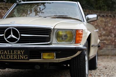 1976 Mercedes - Benz Mercedes Benz 280 SL &ldquo;First lacquer&rdquo;