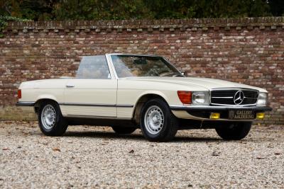 1976 Mercedes - Benz Mercedes Benz 280 SL &ldquo;First lacquer&rdquo;